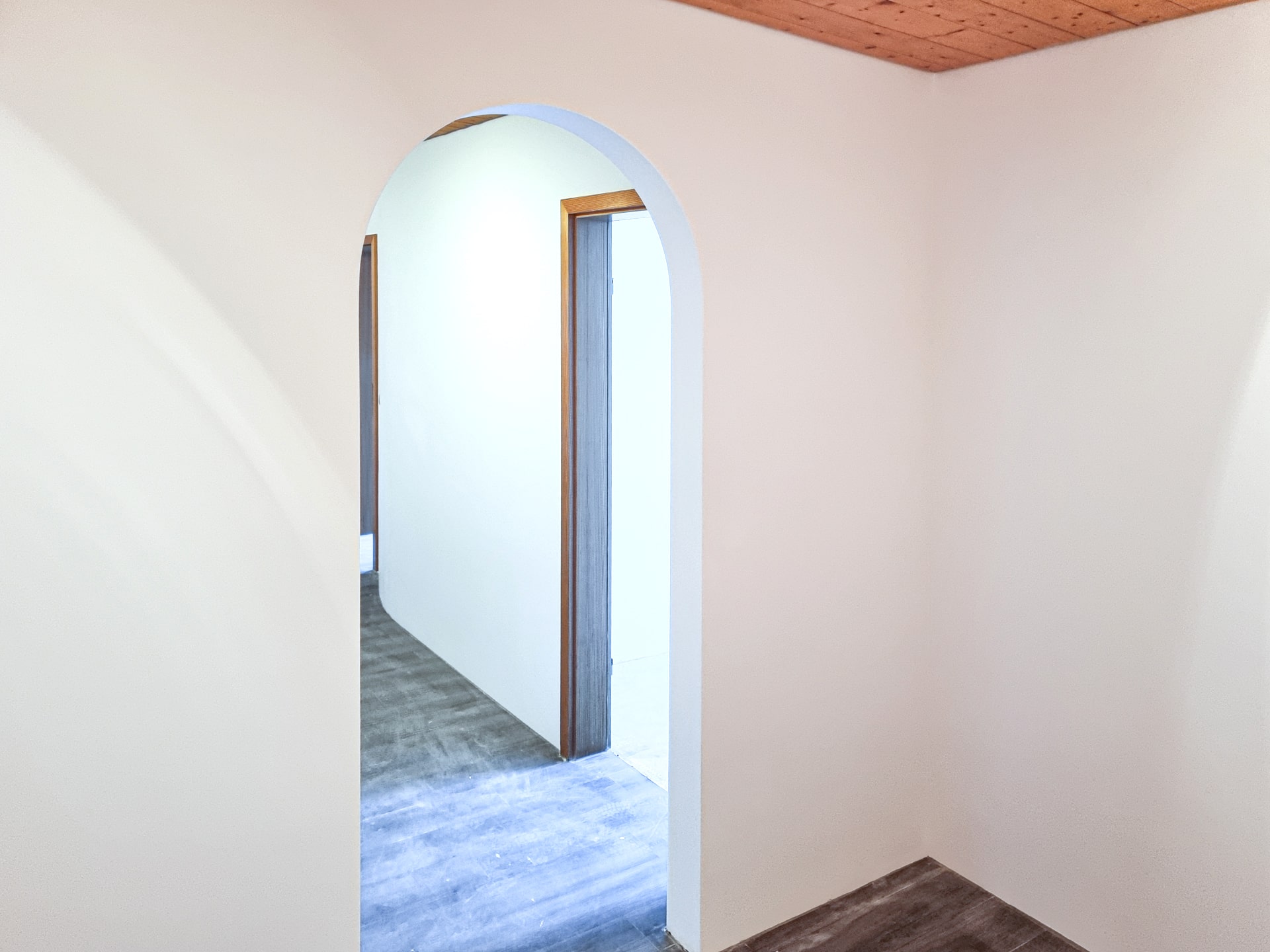 Unser Team von VukovicGbR arbeitet an einem Trockenbauprojekt in Tettnang